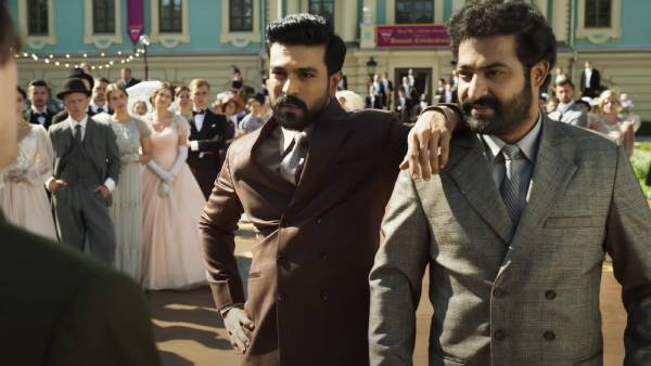 ஹாலிவுட்டை கலக்கும் ஆர்.ஆர்.ஆர்