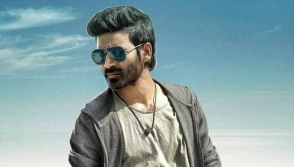 இரட்டை வேடத்தில்