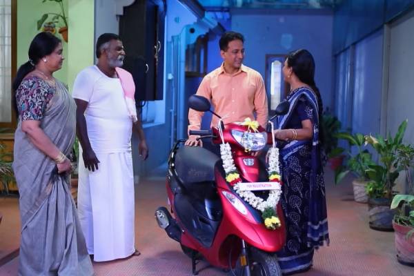 இத்தனை மொழிகளில் ஹிட்டா