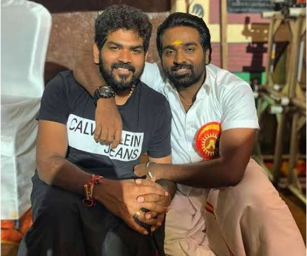 ஃபேவரிட் படமாக