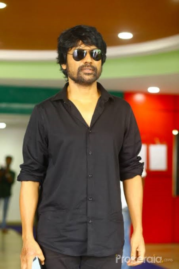 ஹீரோவாகவும் வில்லனாகவும் நடித்து