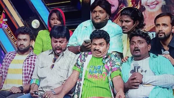 ஸ்நாக்ஸ் வாங்கும் பரிதாப குடும்பத்தலைவன்