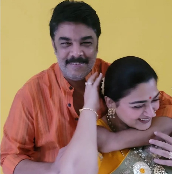 ரொமான்ஸ் குறையவில்லை