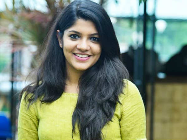 தளுக்கு மொழுக்கு