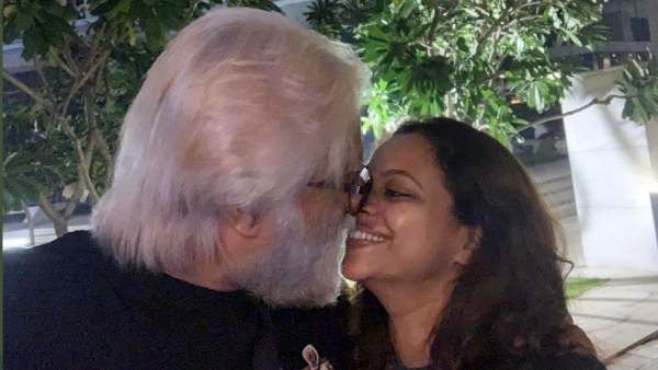 மாதவன் மனைவிக்கு யாரு கிஸ் கொடுக்குறா பாருங்க.. இதை பார்த்ததும் அவரு மச்சானே ஆடிப் போயிட்டாராம்! 