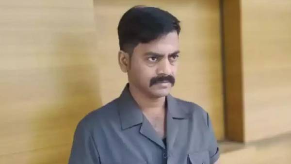 யார்தான் பரப்புகிறார்கள்?