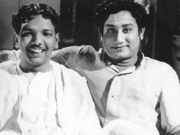 எழுத்தாற்றலில் தன்னிகரில்லா திறமை