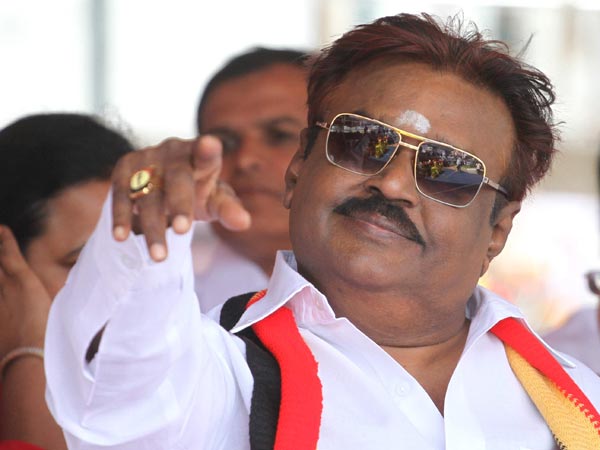 தமிழகத்தின் எதிர்கட்சித்தலைவரான விஜயகாந்த்
