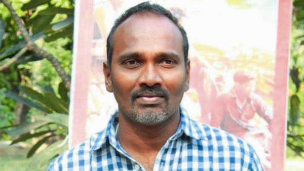 காத்துக் கொண்டிருக்கிறோம்