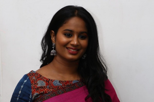 கெட்டவார்த்தை பேசுவார்கள்