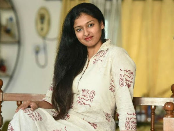 சூர்யாவுக்கு இந்தியாவில் என்ன வேலை