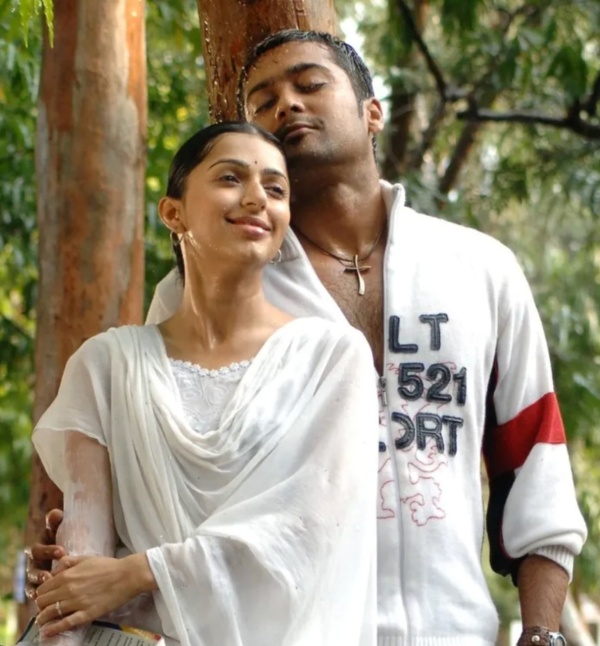 வெளியூர் செல்லும் பூமிகா