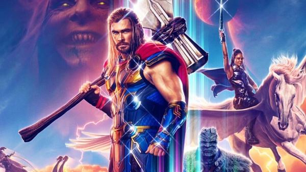 Thor: Love and Thunder twitter Review:  வில்லன் பேட்மேன் தும்சம் செய்த தோர்.. குஷியில் ரசிகர்கள்!
