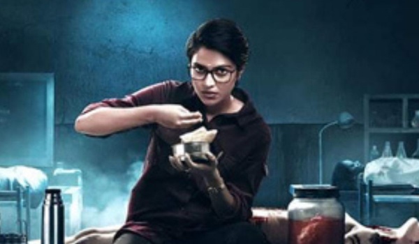 பிணவறையில் உணவு உண்ணும் அமலாபால்