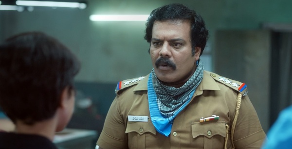 அது மார்ச்சுவரியா காய்கறி கடையா?