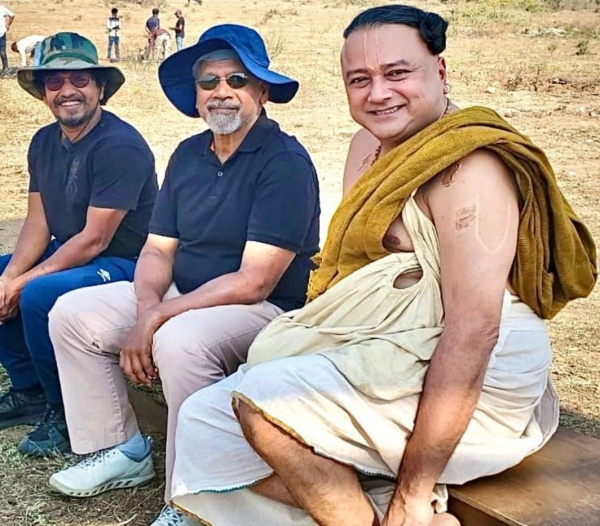 பல தமிழ் படங்கள் ஹிட்