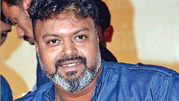 இதற்குதானே ஆசைப்பட்டாய் பாலகுமாரா