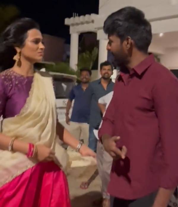 சூரியுடன் ரம்யா பாண்டியன்