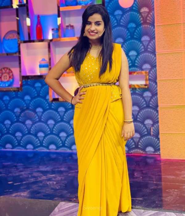 குக் வித் கோமாளி சீசன் 3யில் அசத்தல்