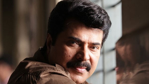 பெயரை மாற்றினார்