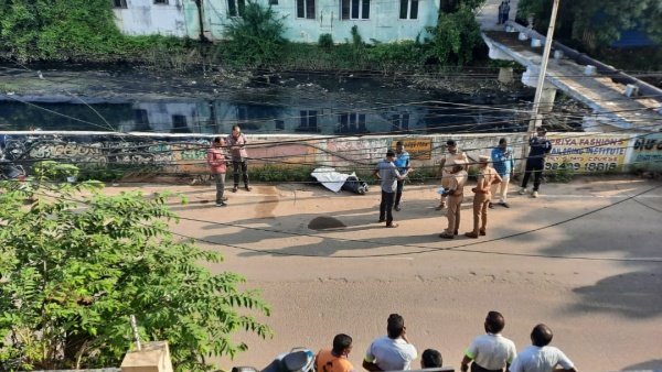 கொலை செய்தது எத்தனை பேர்..சிசிடிவி காட்சிகள்