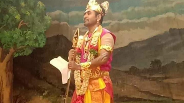 முருகர் வேஷம் போட்ட சூர்யா