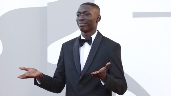  2 ஆண்டுக்கு முன்  தினக்கூலி..இன்று ஒரு டிக் டாக் வீடியோக்கு 7.5 லட்சம் டாலர் சம்பாதிக்கும் இளைஞர் 