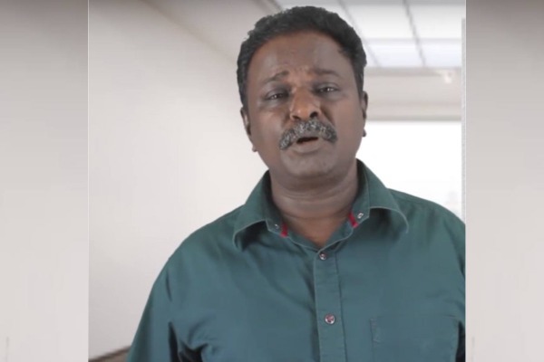 ப்ளூ சட்டை மாறன்