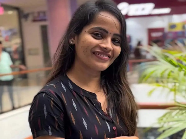 காதலருக்கு சம்மன்