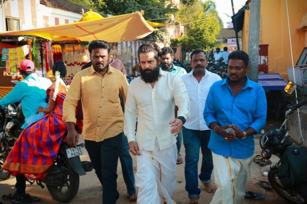 பணியாளர் இல்லத்திருமணம்