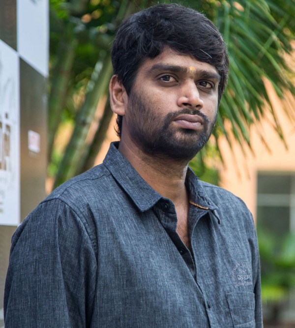 பிரம்மாண்ட செட்