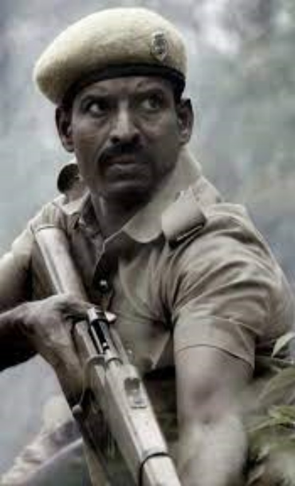 போலீசாக சூரி