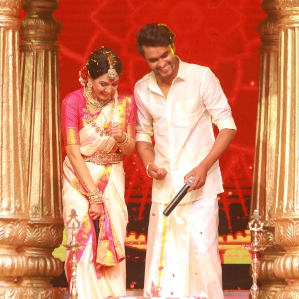 பாவனி ரெட்டி