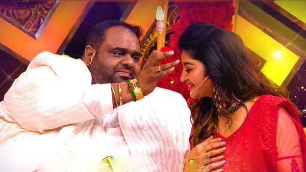 ஐ லவ் யூ சொல்லாத ரவீந்தர்