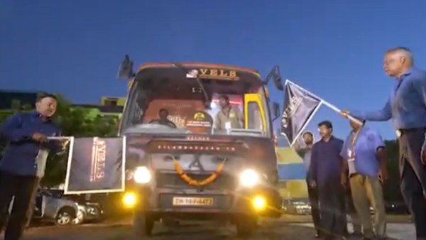 தமிழகத்தில் டூர் அடிக்கும் வெந்து தணிந்தது காடு பேருந்து..சிம்புவும் வருகிறாரா?..ஆவலில் ரசிகர்கள் 