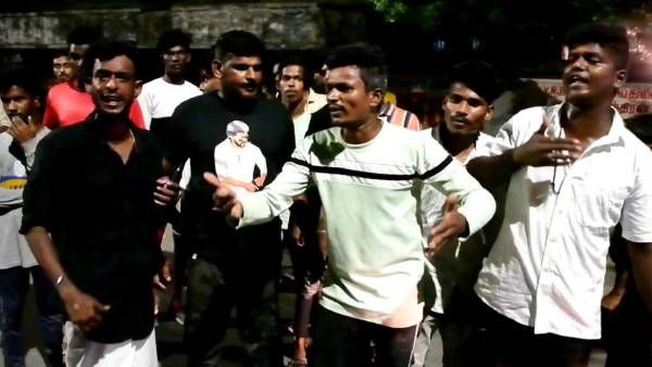 போலீஸாருடன் கடும் வாக்குவாதம்