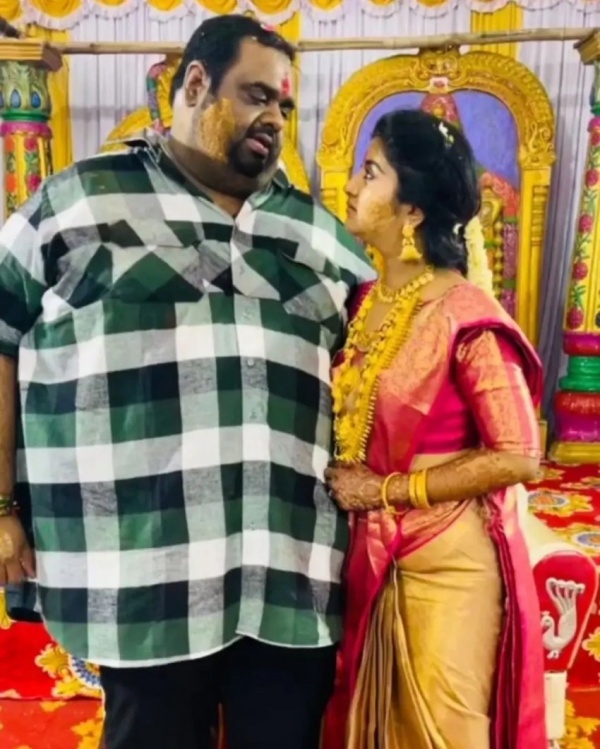 பேசு பொருளான ஜோடி