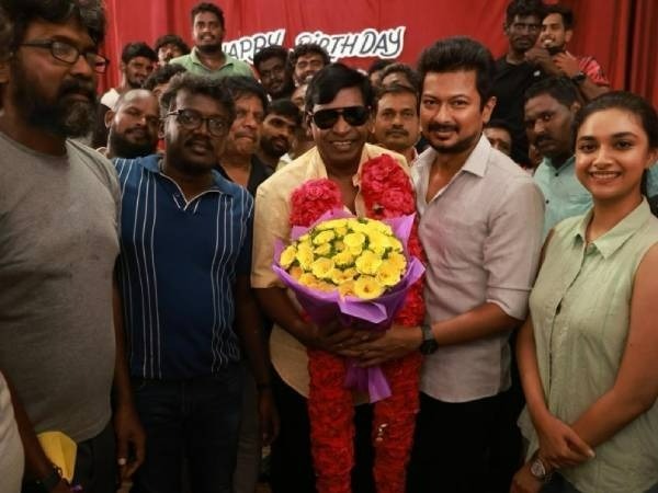 நாய் சேகர் ரிட்டர்ன்ஸ் படம்