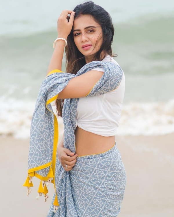 விஜே அஞ்சனா
