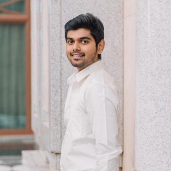 அதிதியின் ஹீரோ இவரா?