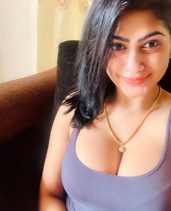 இலங்கை மாடல்