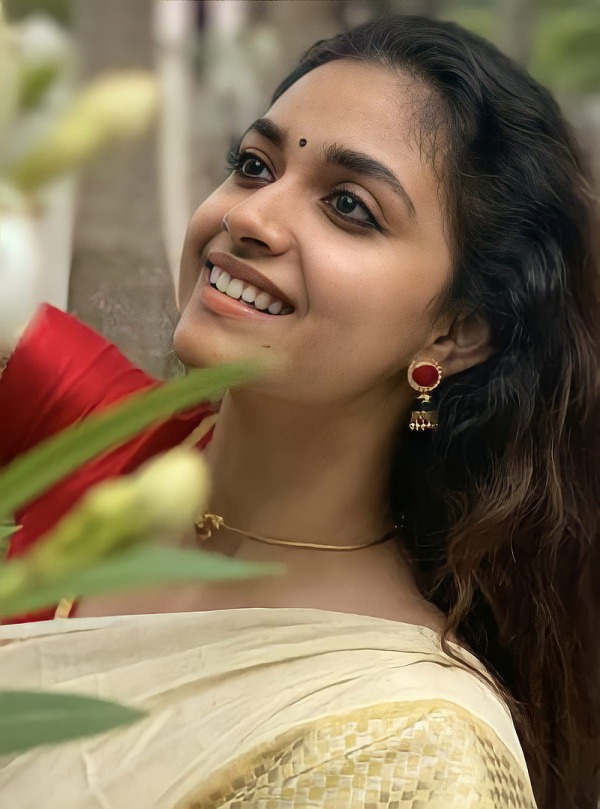 கீர்த்தியின் தயாரிப்பாளர் அவதாரம்