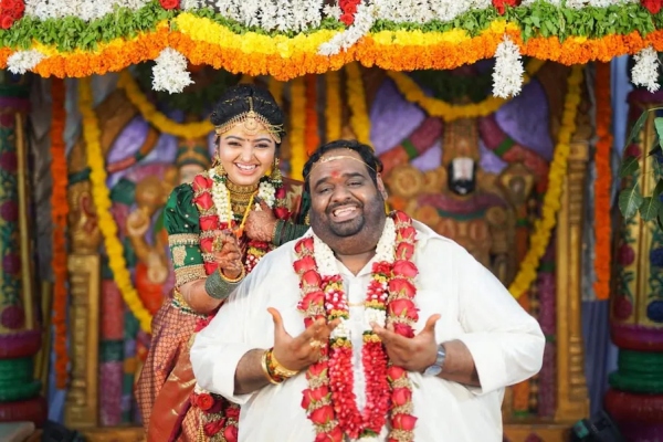பிரபல தயாரிப்பாளர் ரவீந்தர்