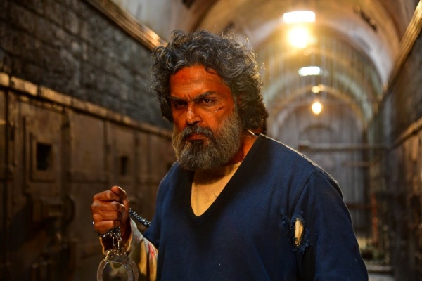 வித்தியாசமான கெட்டப்புகள்