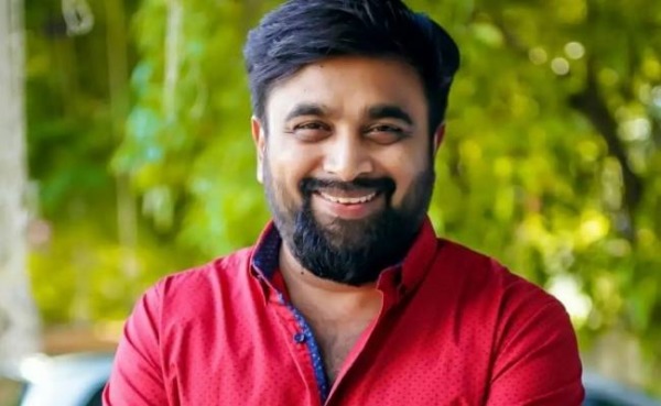 அடுத்தடுத்த படங்கள் இயக்க திட்டம்