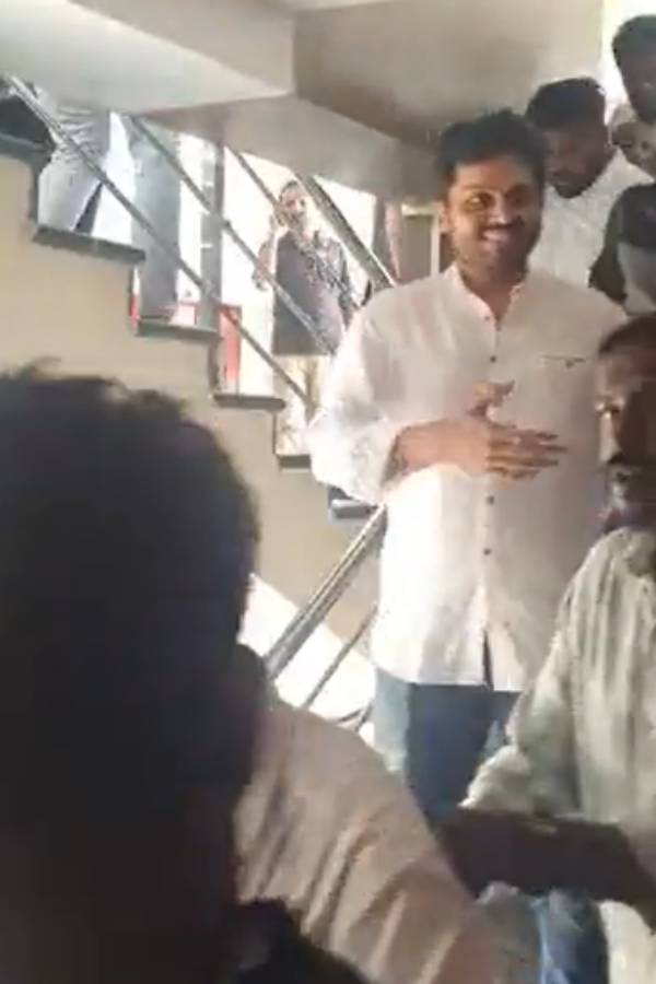 நடிகர் கார்த்தி