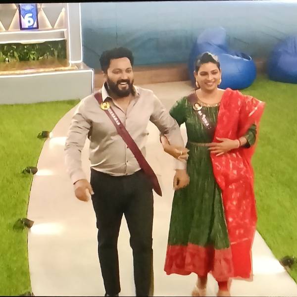 தேம்பி தேம்பி அழுத மகேஸ்வரி