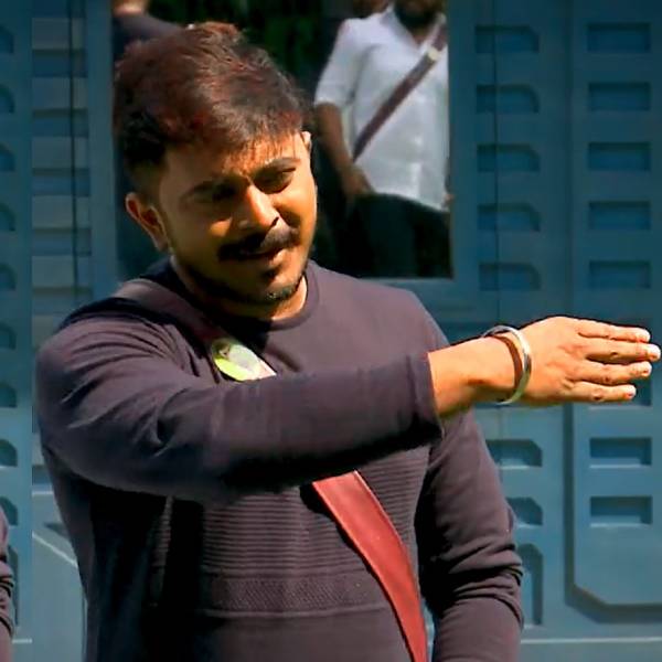 6 -வது சீசனிலும் முதுகெலும்பில்லாத போட்டியாளர்கள்