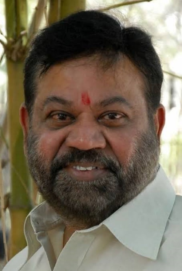 சூப்பர் ஸ்டாரும் சக்ரவர்த்தியும்