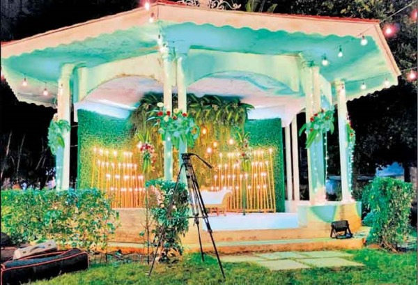 முன்னணி நடிகர்கள் தாலி கட்டிய மேடை